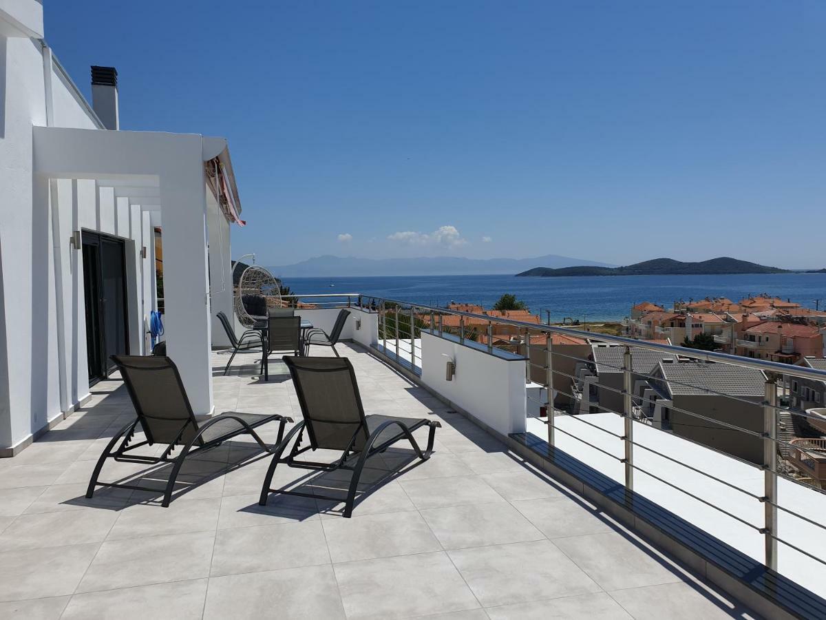 Aelia Apartments Néa Péramos Dış mekan fotoğraf
